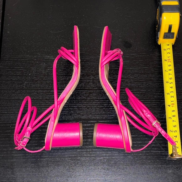 L’Intervalle Fresh Berry Leather Strappy Low Heel Sandal, Size 38 WORN ONCE - Picture 12 of 12